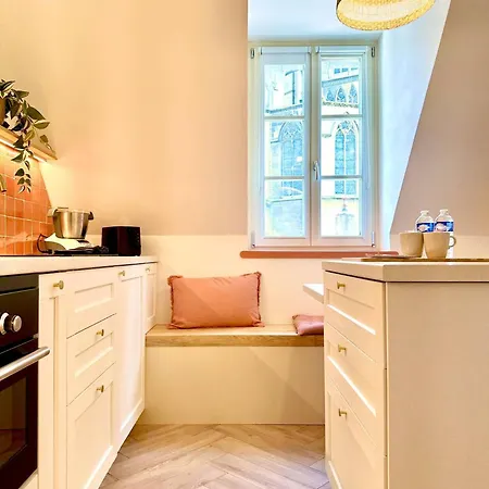 La Vue En Rose - Premium&vue Unique Metz