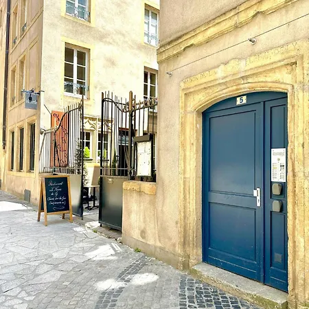 La Vue En Rose - Premium&vue Unique *