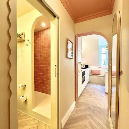 La Vue En Rose - Premium & Vue Unique Apartament *
